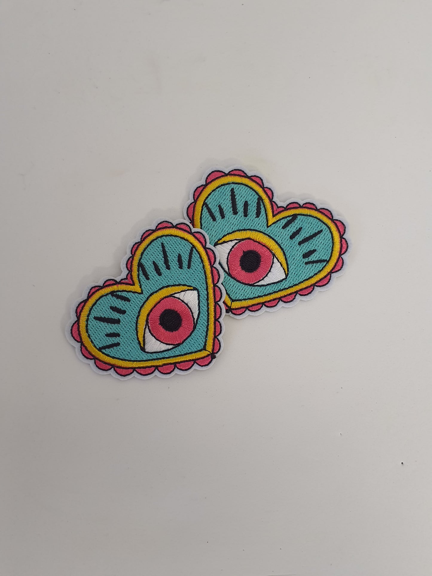 Pack de 2 Parches "Corazón Tattoo Tradicional" – Pasión y Estilo