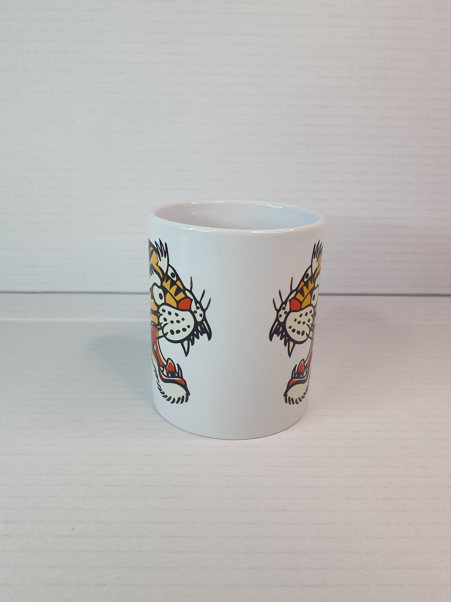 Taza De Cerámica con diseño Old School Tigre Tradicional - nomadasublime
