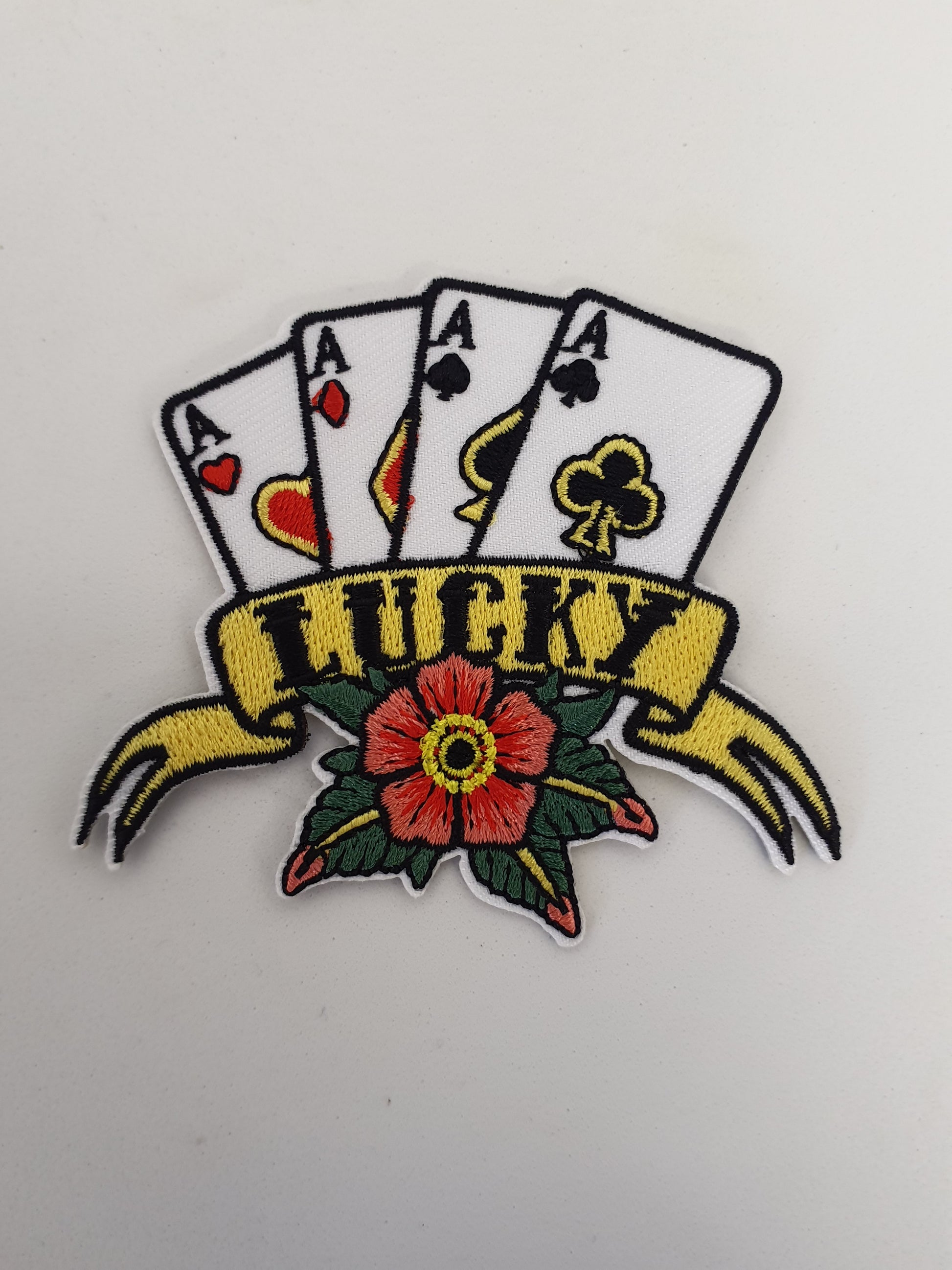 Parche "Tattoo Lucky" – Suerte al estilo tradicional - nomadasublime