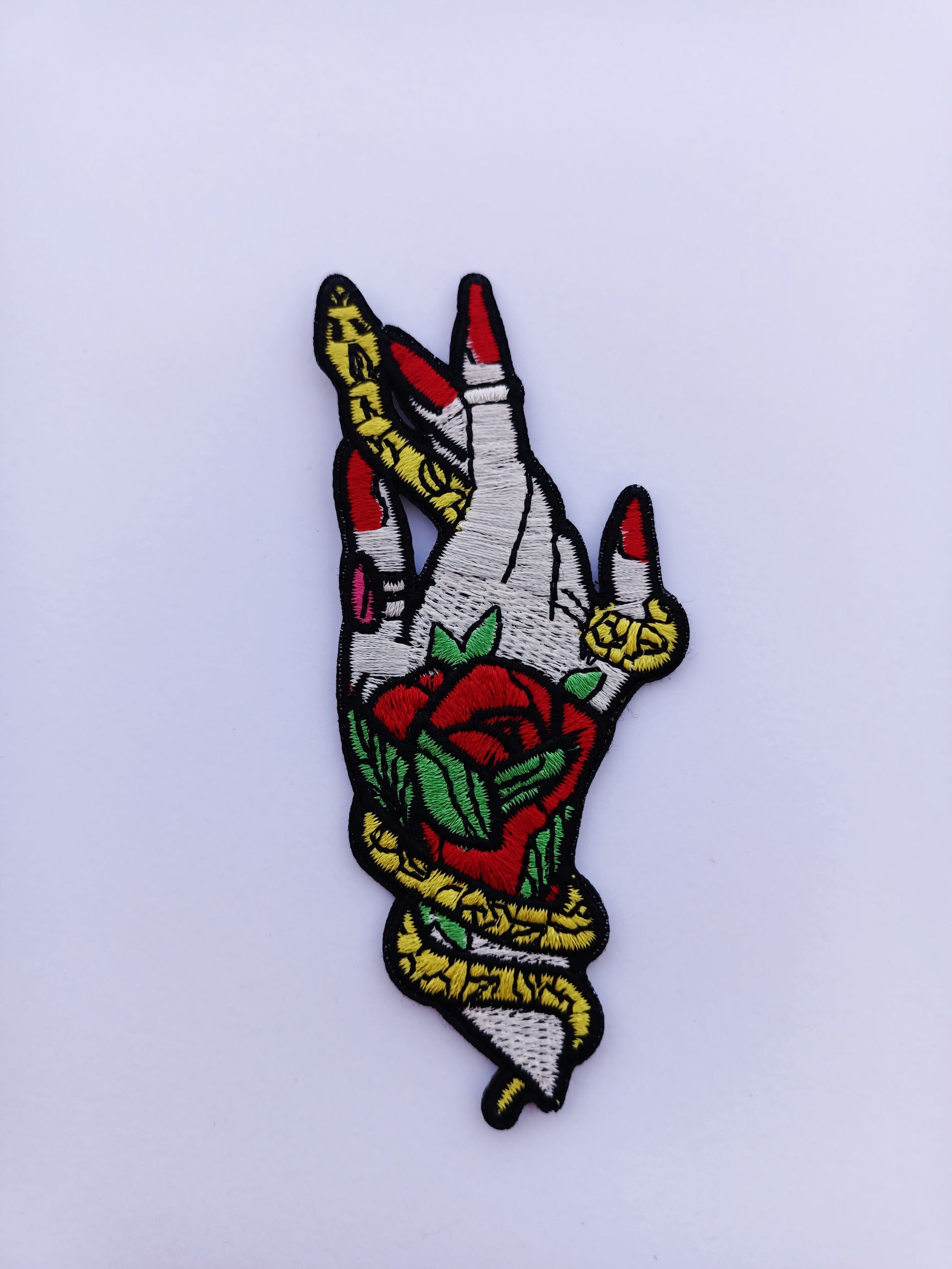 Parche Old School, diseño clásico serpiente y mano Old school. Nomadasublime