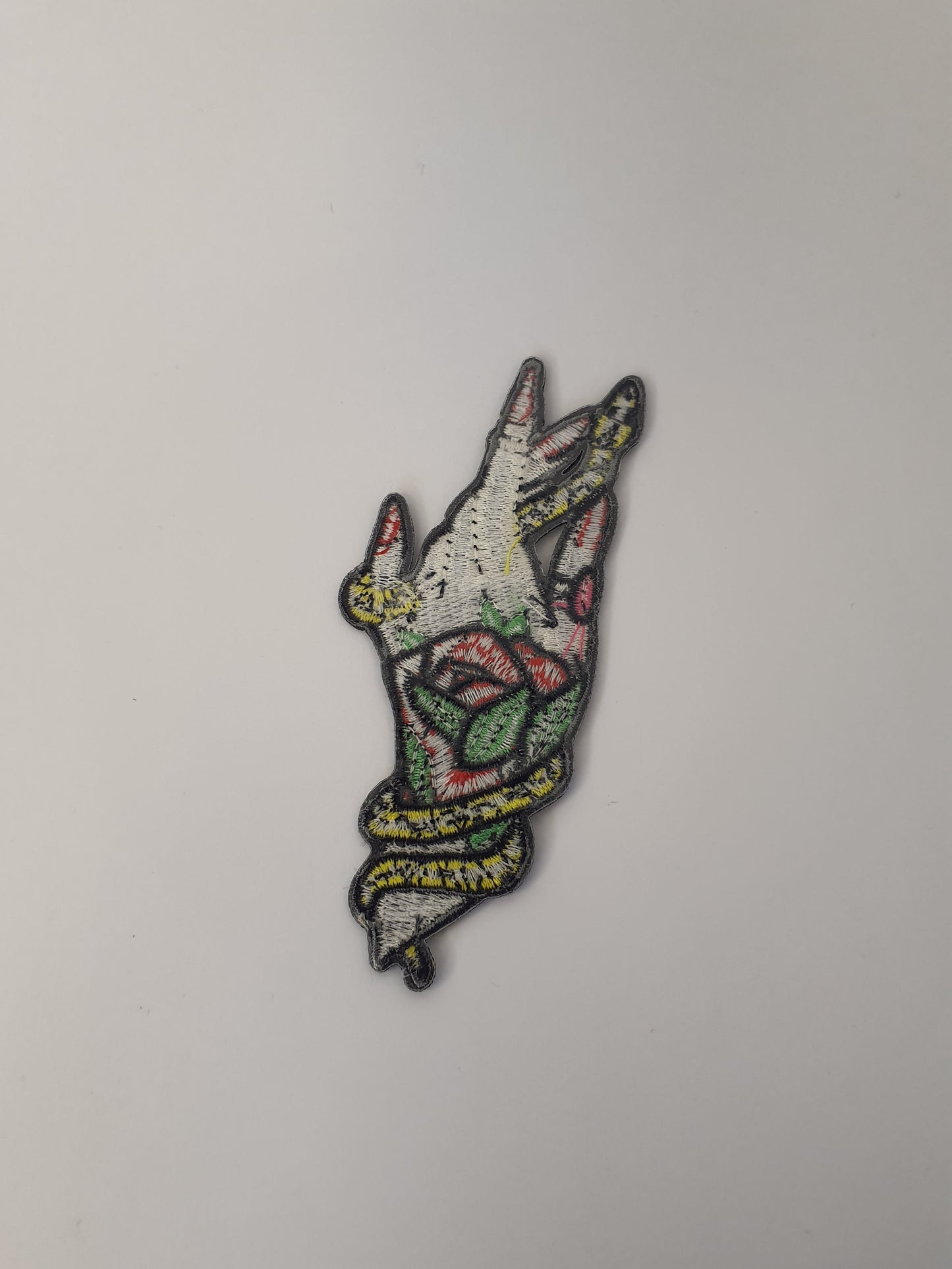 Parche vintage de mano y serpiente tatuaje vieja escuela