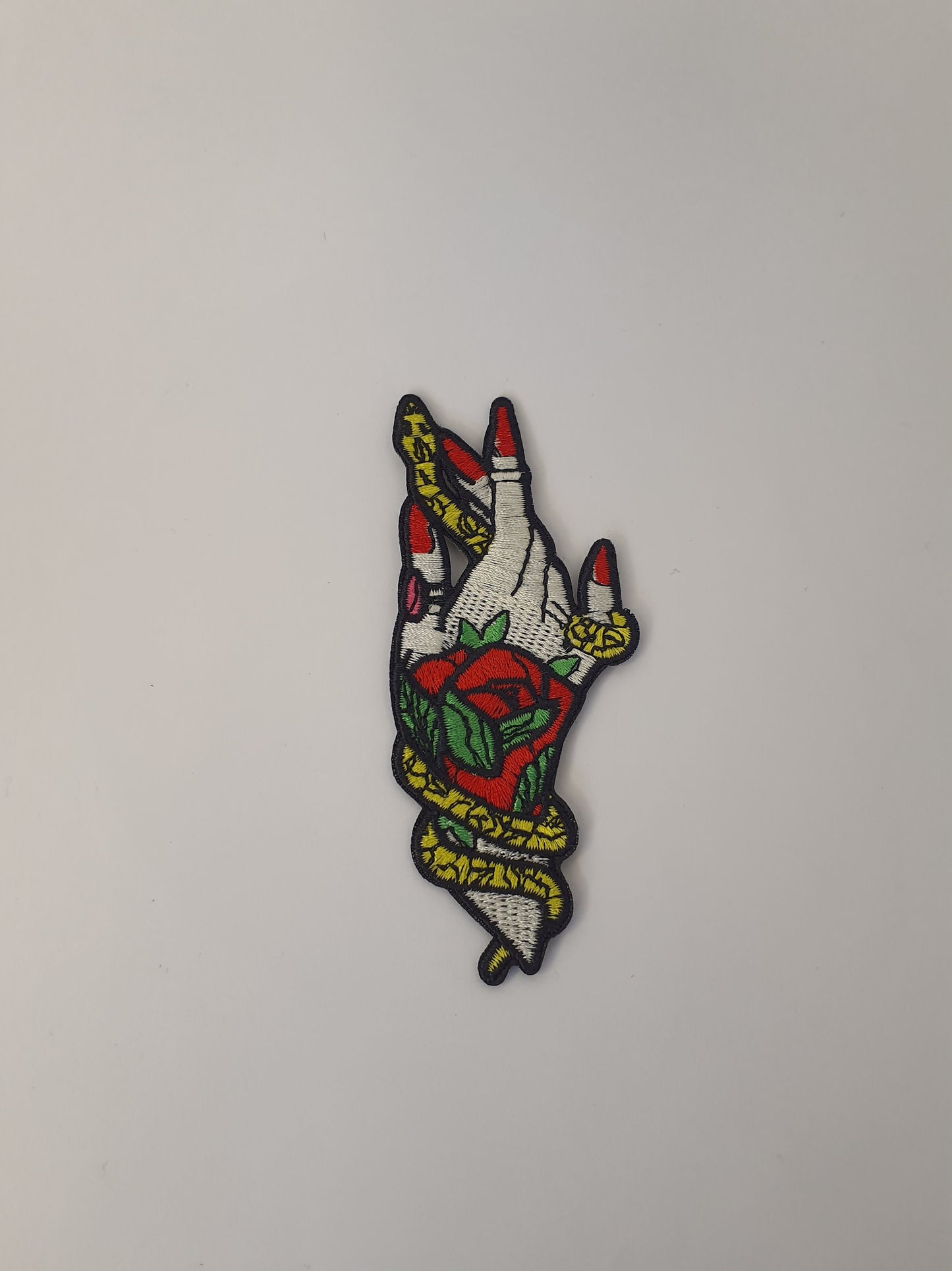 Parche vintage de mano y serpiente tatuaje vieja escuela