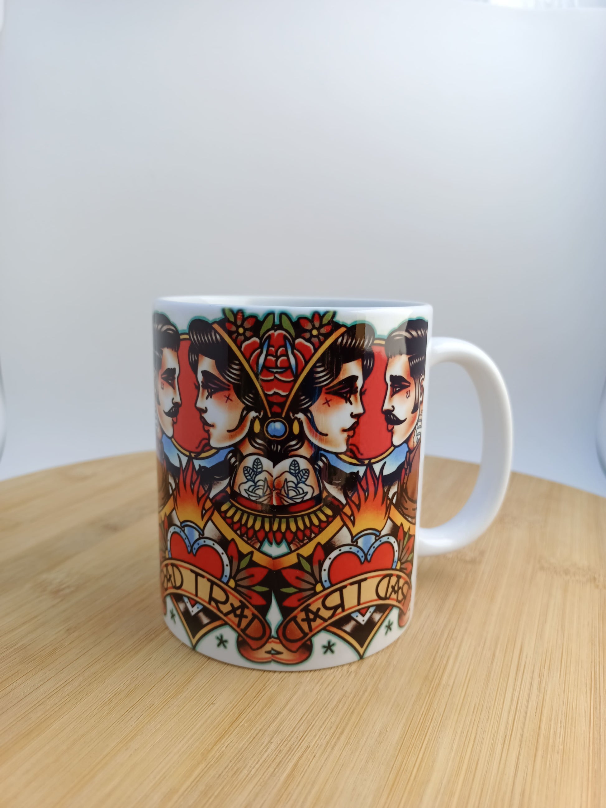 Taza vintage tattoo tradicional, resistente, ideal para coleccionistas y regalos originales