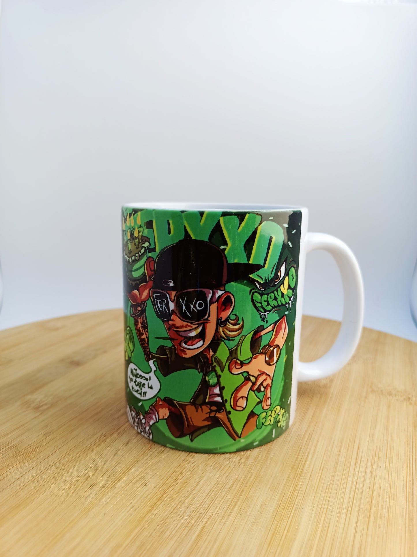 Taza Ferxo estilo urbano con frases icónicas de reguetón y flow latino, diseño exclusivo en edición limitada